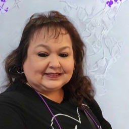 Anna Alcantar